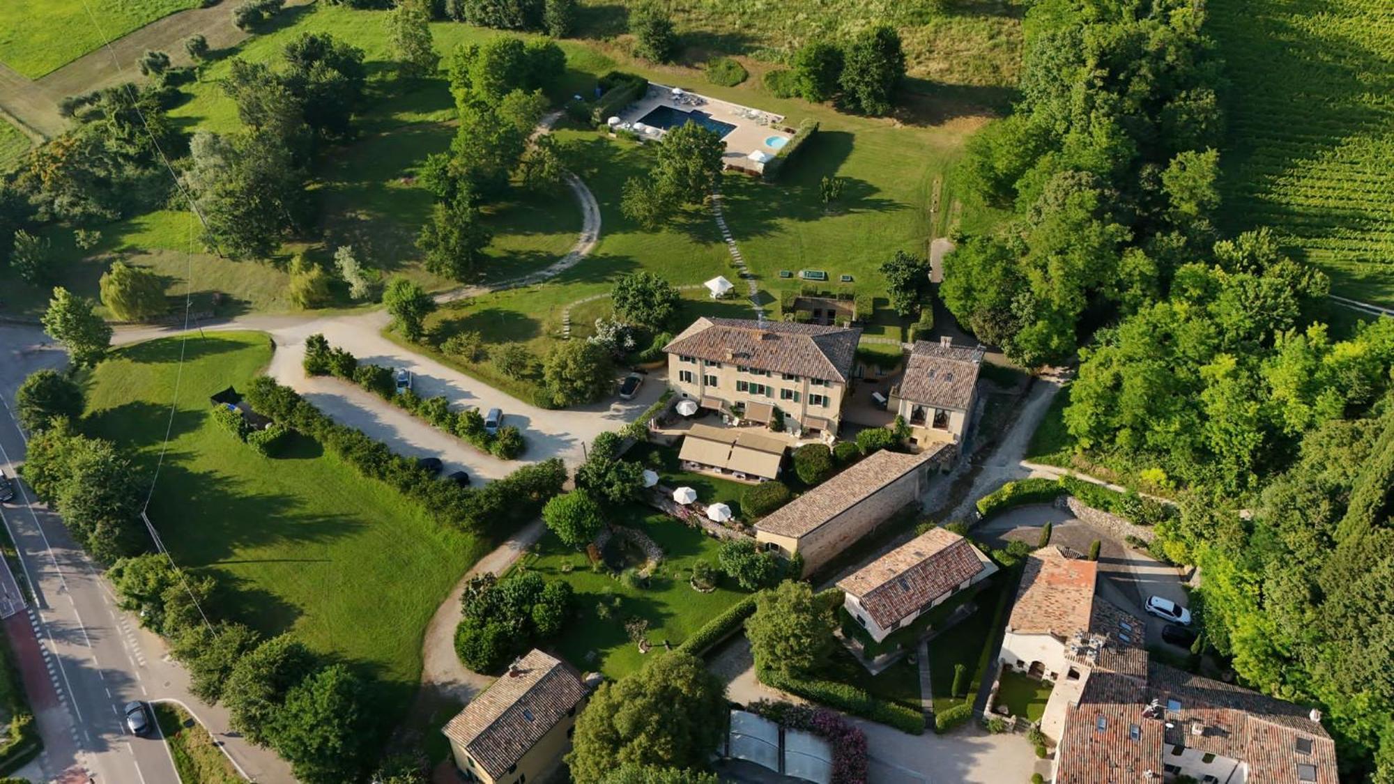 Resort Locanda San Verolo Boutique Hotel 코스테르마노 외부 사진