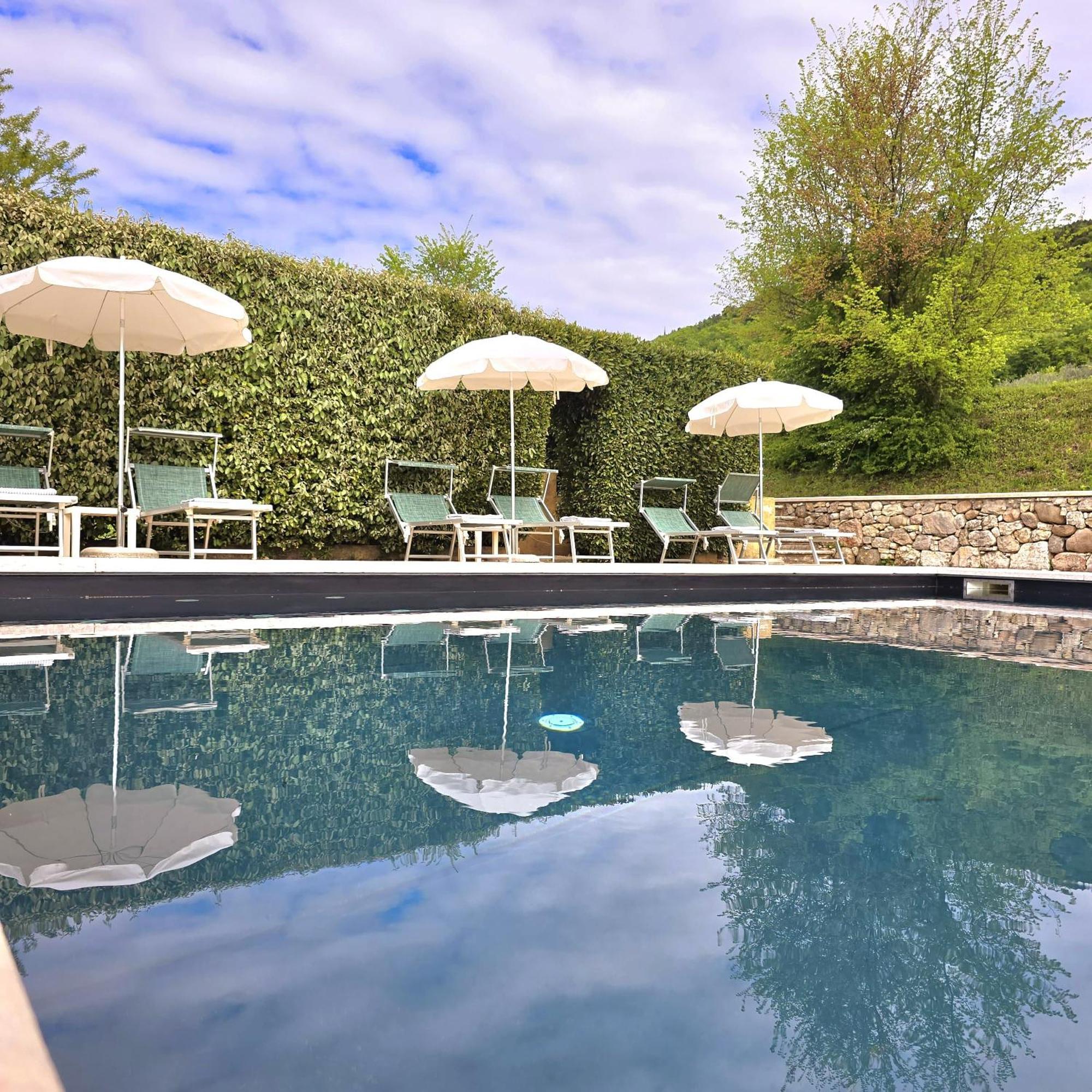 Resort Locanda San Verolo Boutique Hotel 코스테르마노 외부 사진
